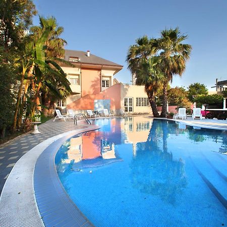 Regent Beach Hotel & Apartments Reggio Calabria Exterior photo
