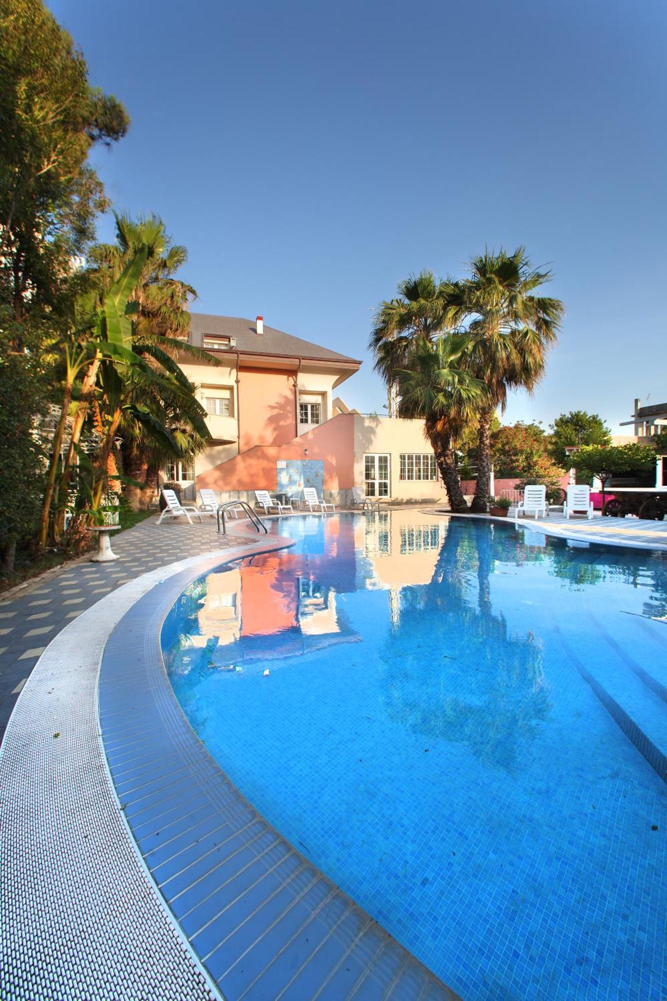 Regent Beach Hotel & Apartments Reggio Calabria Exterior photo
