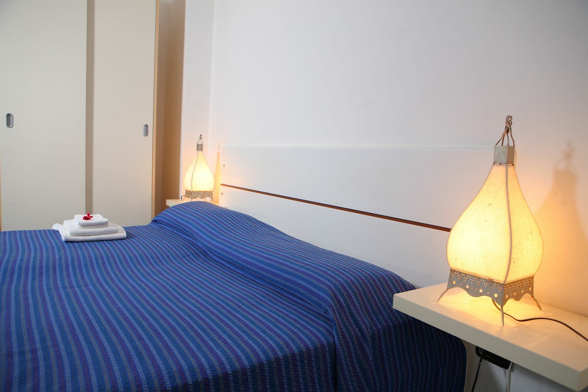Regent Beach Hotel & Apartments Reggio Calabria Exterior photo