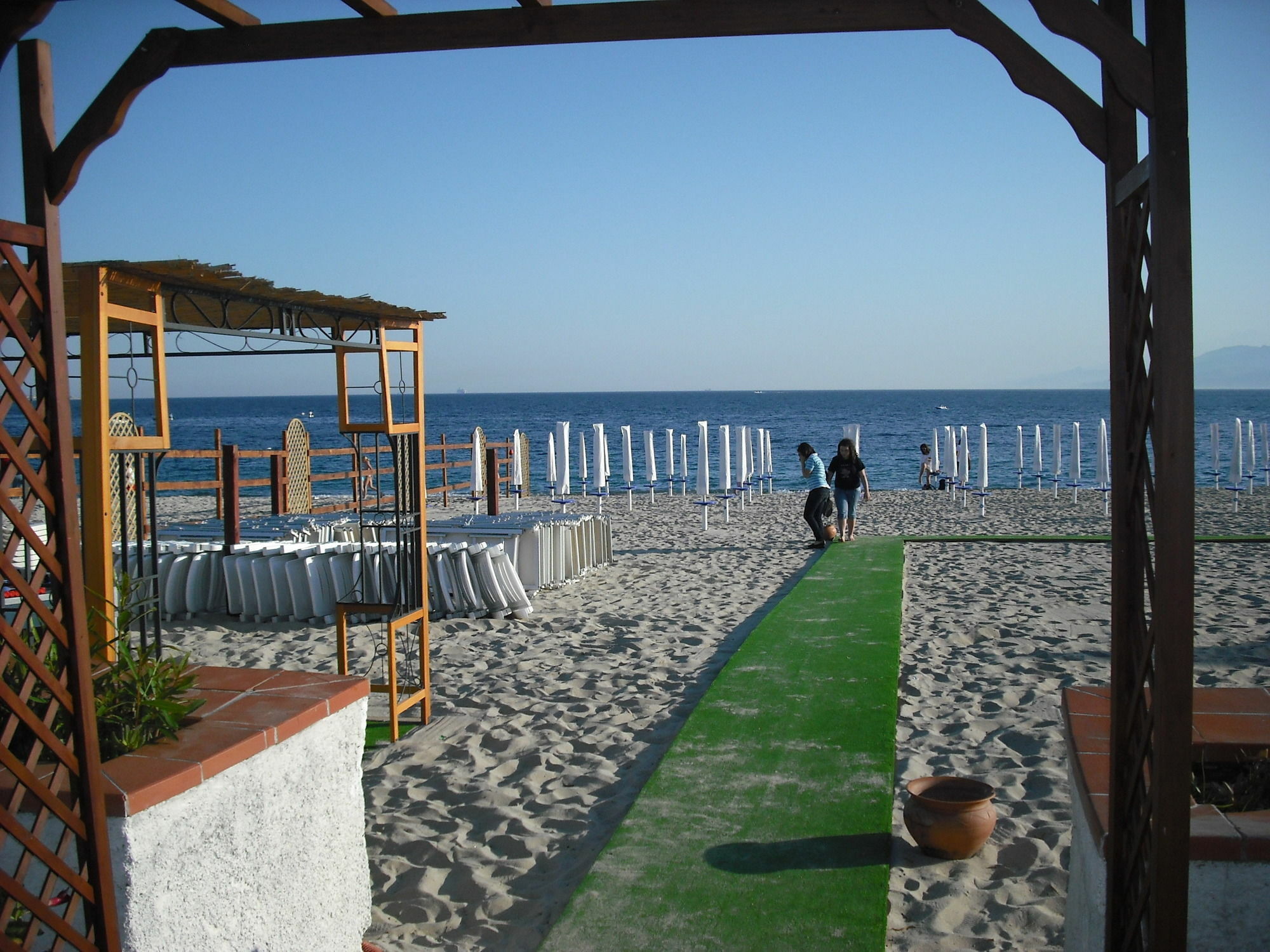 Regent Beach Hotel & Apartments Reggio Calabria Exterior photo