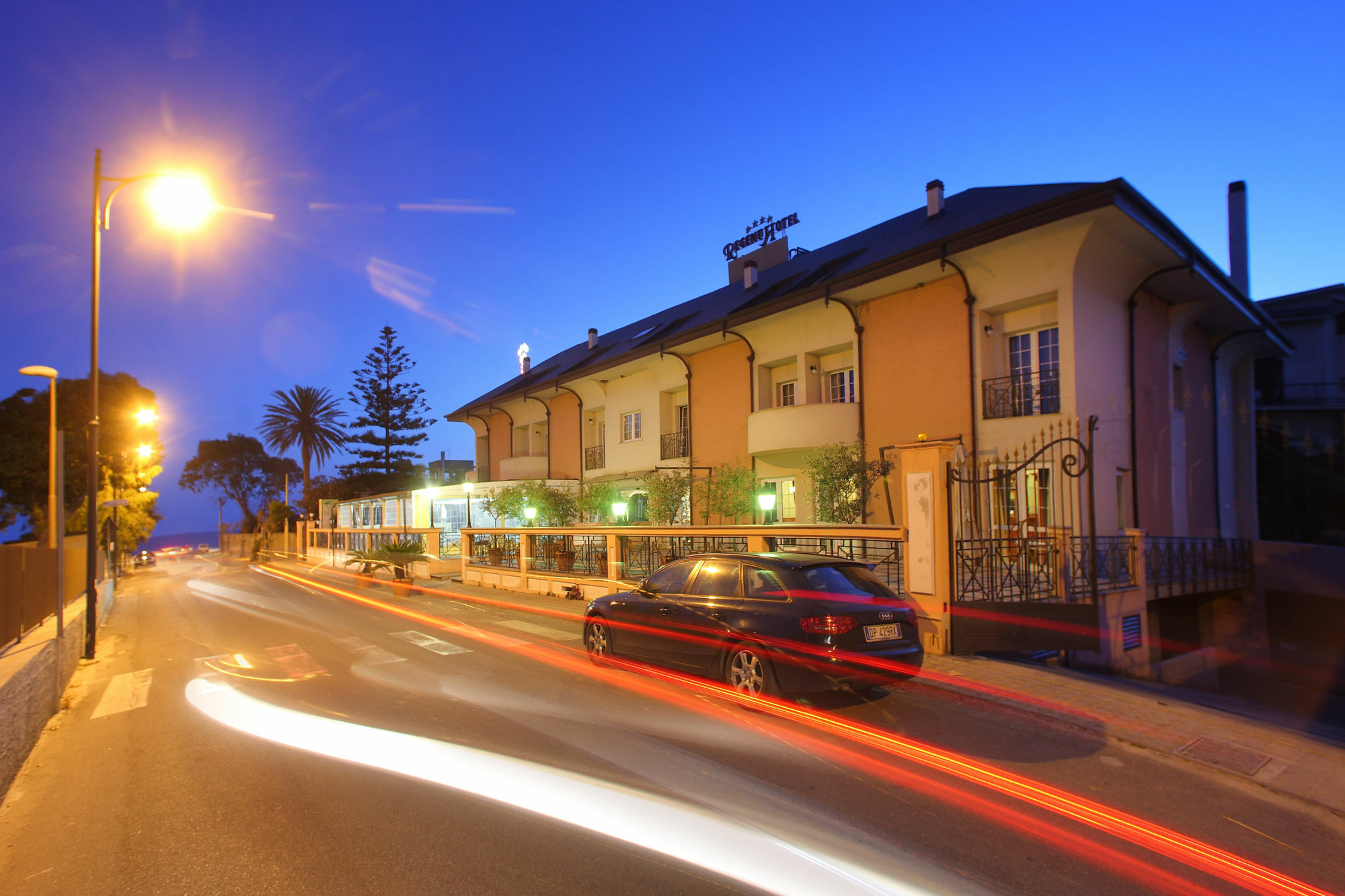Regent Beach Hotel & Apartments Reggio Calabria Exterior photo